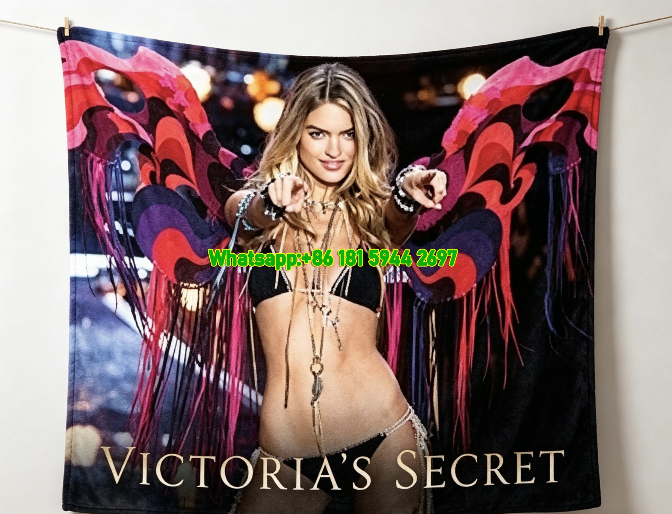 Victoria's Secret Flannel Fleece Throw Blanket V140